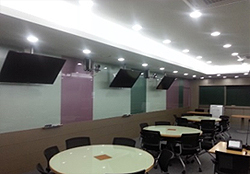 KAIST